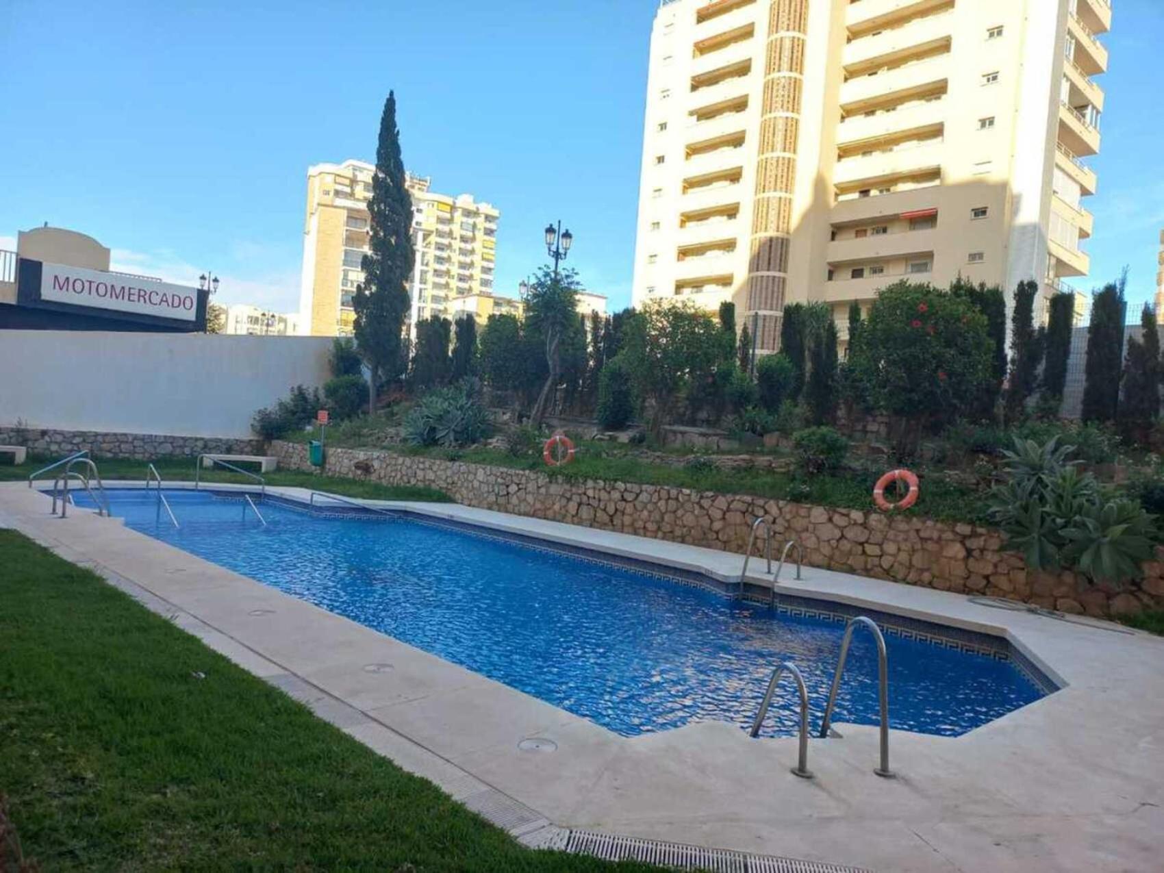 Nuevo Apartamento Junto Al Mar 푸엔히롤라 외부 사진